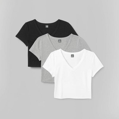  Women's Short Sleeve V-Neck 3pk Bundle T-Shirt - Wild Fable™ White