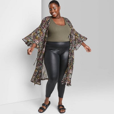  Women's High-Waisted Liquid Leggings - Wild Fable™