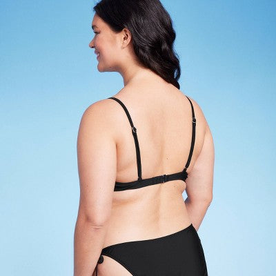  Women's Underwire Bikini Top - Wild Fable™