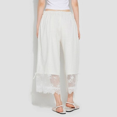  Women's Mid-Rise Bloomer Pants - Wild Fable™