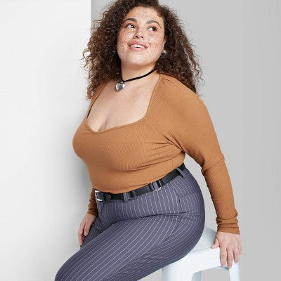  Women's Long Sleeve Sweetheart Neck Seamless Shirt - Wild Fable™
