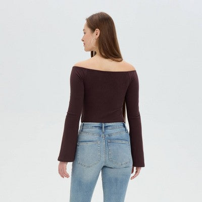  Women's Bell Long Sleeve Off The Shoulder Ruched Tie-Front Top - Wild Fable™